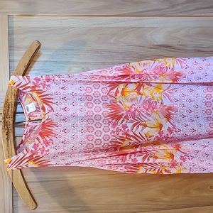 Old Navy S floral design red,white, pink and gold top